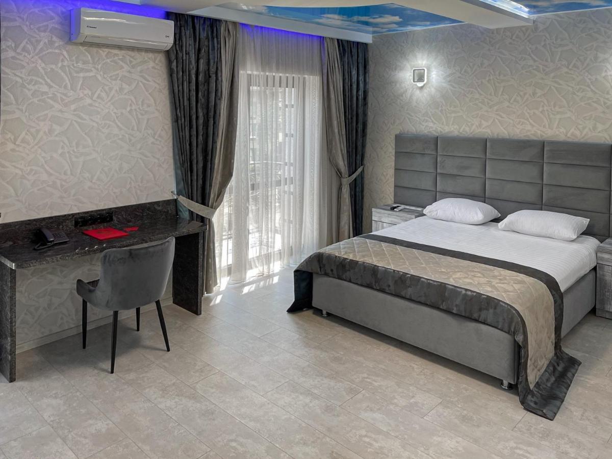 Prestige Apart-Hotel Chisinau Exterior photo